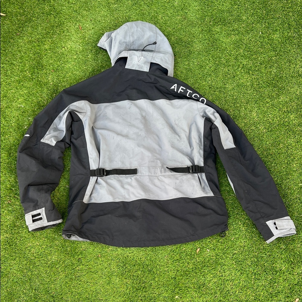 AFTCO Two-Tone Black and Gray Jacket - Picture 4 of 4